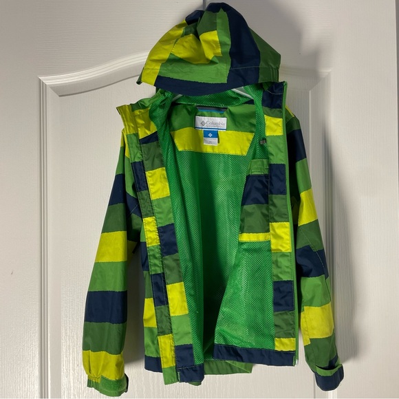 Columbia Raincoat - Picture 7 of 9